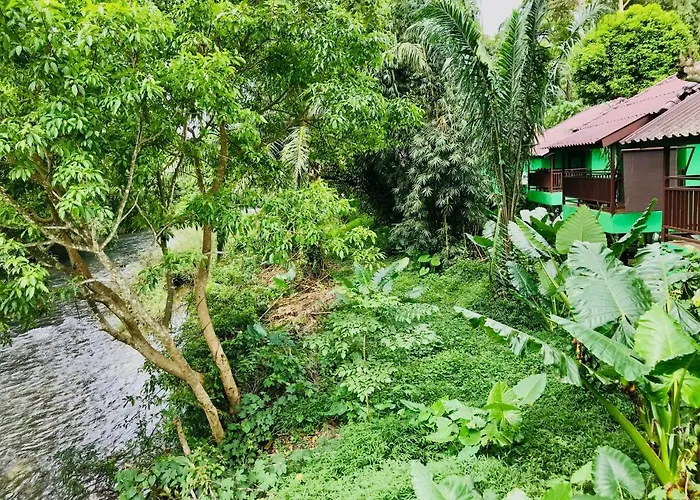 Khao Sok River Lodge Hotel